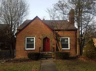 3541 Bainbridge Rd, Cleveland Heights, OH 44118