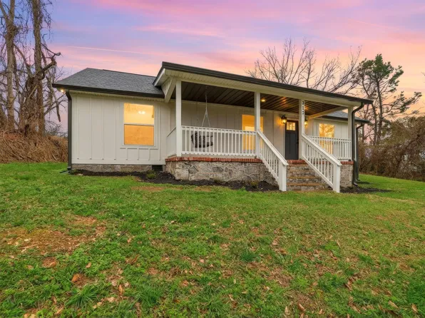 312 Sims Dr, Chattanooga, TN 37415
