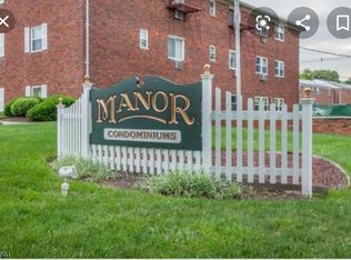 203 N Beverwyck Rd APT 4, Lake Hiawatha, NJ 07034