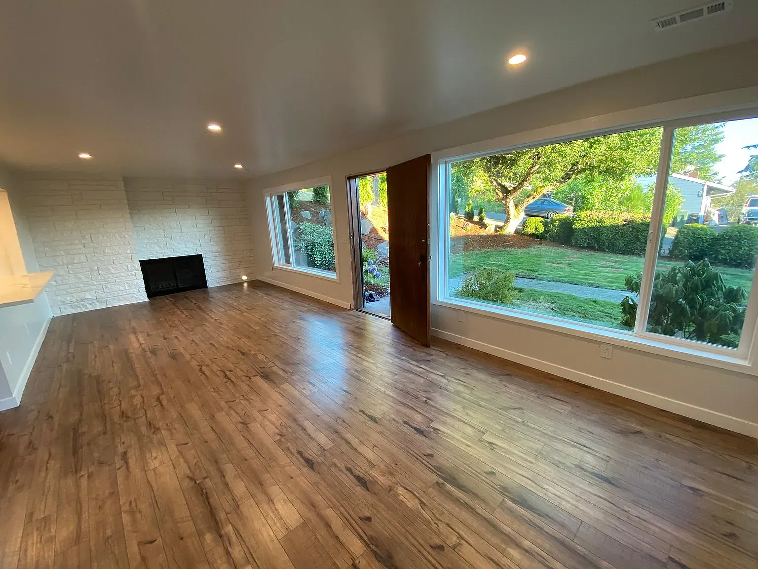 1 bed, 940 sqft, $2,175 — Photo 1