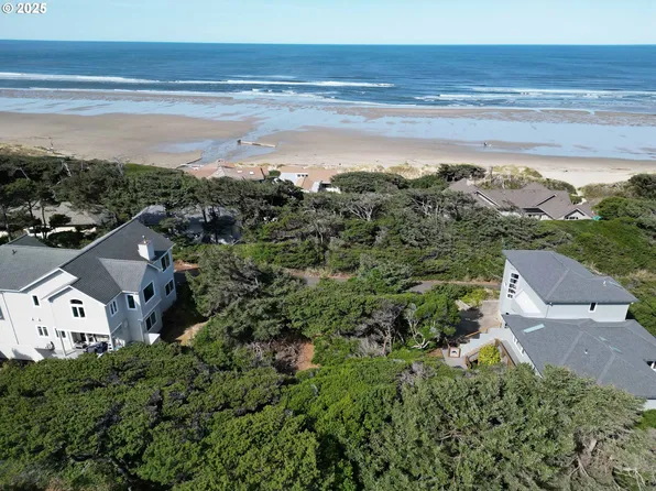 Shoreline Loop #28, Florence, OR 97439