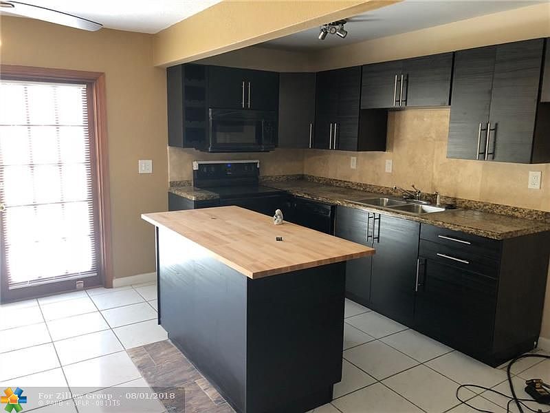 2nd image of 313 SW 80th Ter