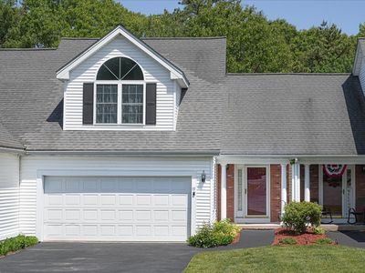 19 Nature View Dr, Uxbridge, MA, 01569