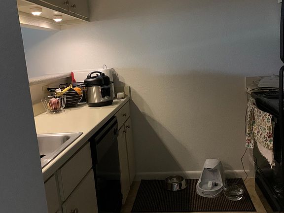 5th image of 7595 Baymeadows Way #1414