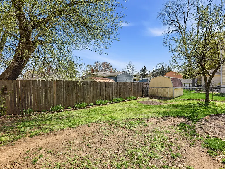 107 Hacker St — Photo 28