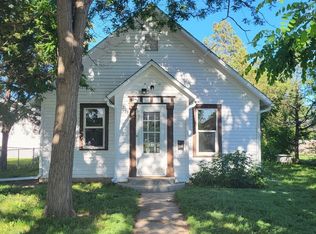 812 S Center Ave, Miles City, MT 59301