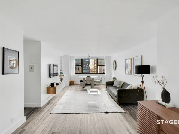 330 West 58th Street image 1 of 28