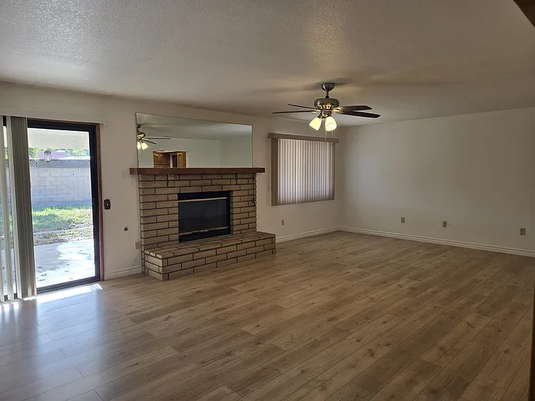 727 Chardonnay Pl — Photo 14