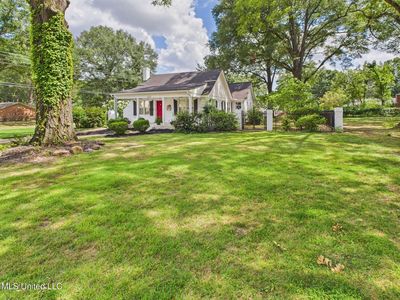 219 McKie St, Senatobia, MS, 38668