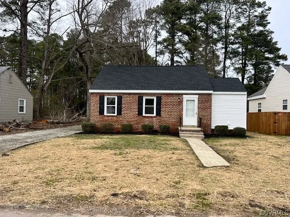 208 Batte St, Jarratt, VA 23867