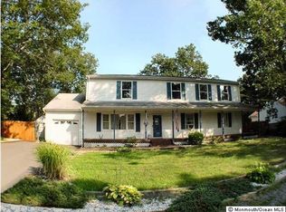 7 Bobwhite Ct, Forked River, NJ 08731