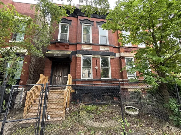 2333 W Warren Blvd, Chicago, IL 60612
