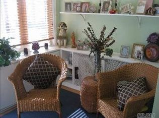 14521 17th Rd, Whitestone, NY 11357