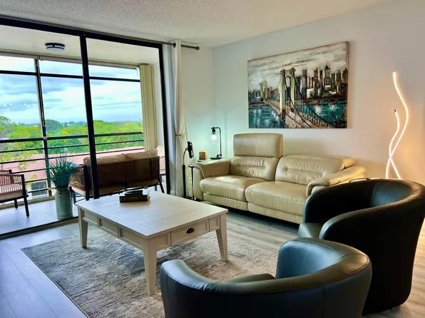 7770 Tahiti Lane #602, Lake Worth, FL 33467