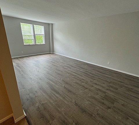 3rd image of 2560 N Moreland Blvd #F98ebd356