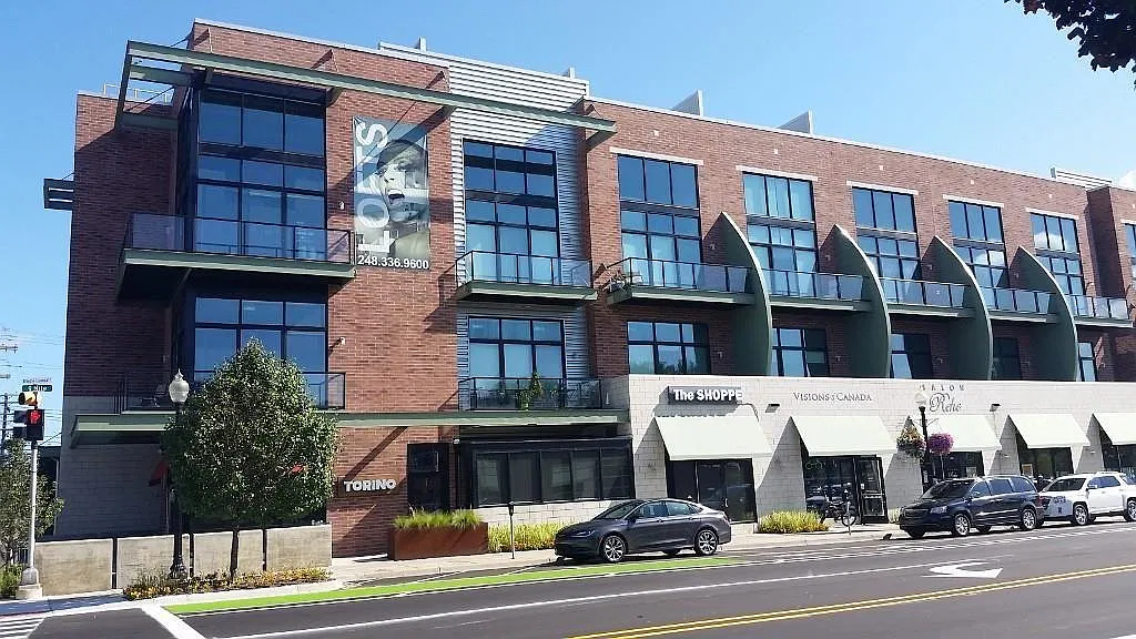 1 bed, 1.0 bath, 809 sqft, $2,200 — Photo 1
