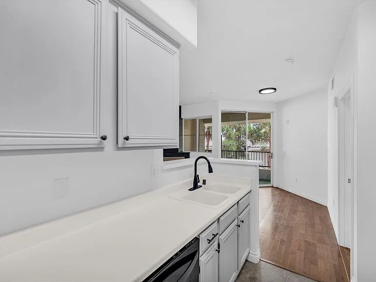7115 S Durango Dr #309 — Photo 5