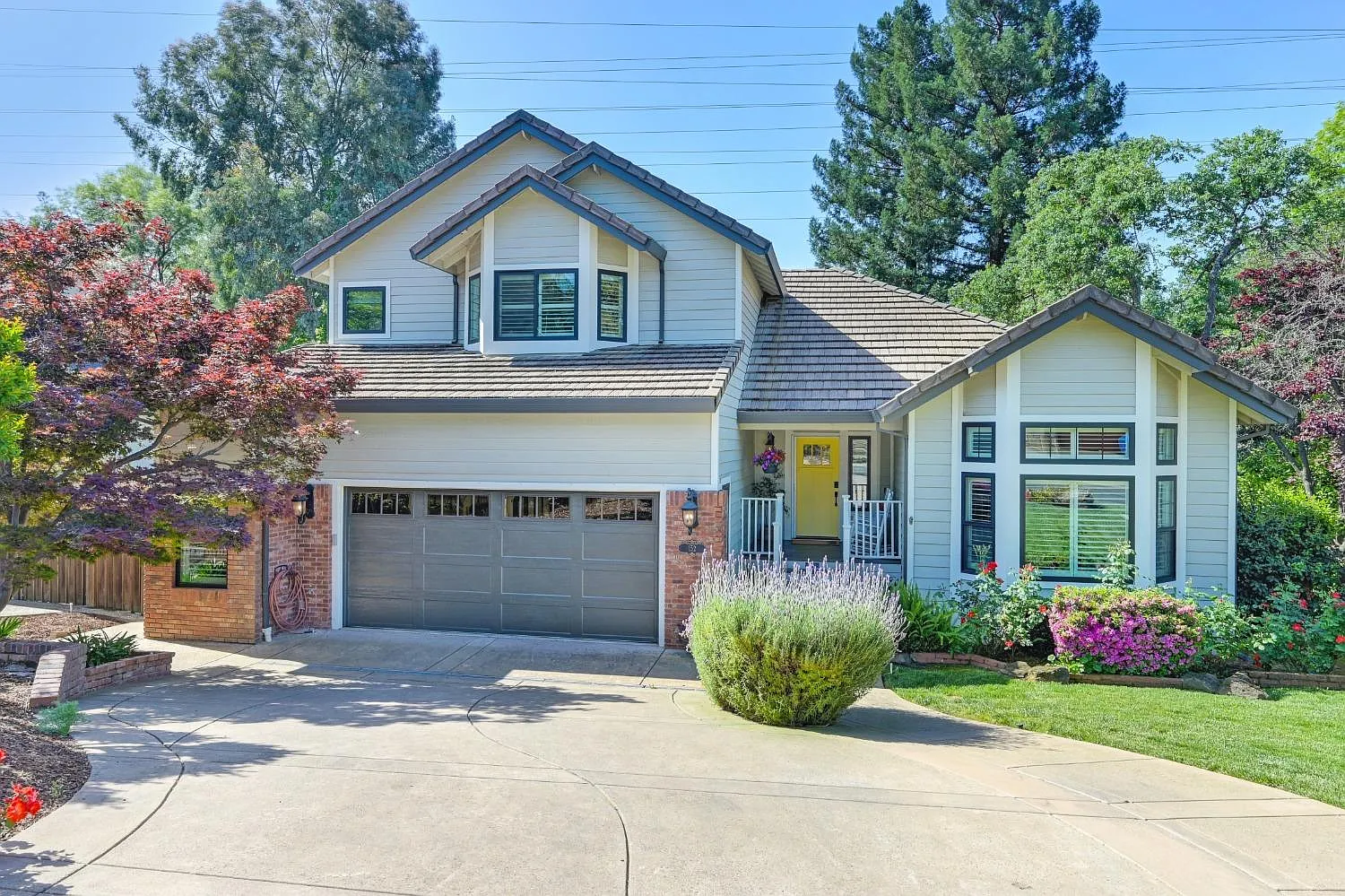 152 Rebecca Way photo 1