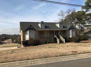 1422 4th Ave, Pleasant Grove, AL 35127