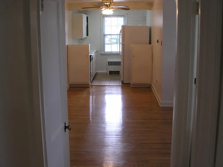 2 Rock Glen Rd #2 — Photo 5