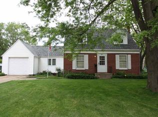 405 Cornwall Ave, Waterloo, IA 50702
