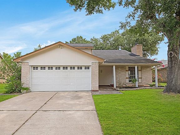 2nd image of 17934 Valley Knoll Dr