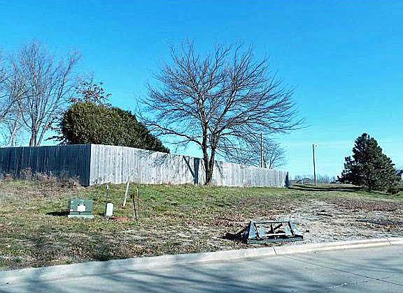 2nd image of 1973 Olinger Dr