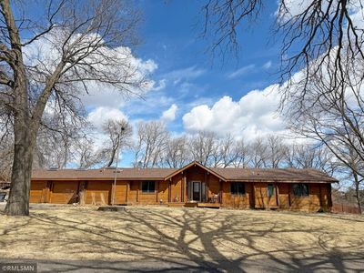 5 Riverside Cir, Monticello, MN, 55362