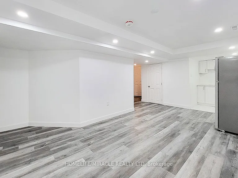 18 Puritan Ct #BASEMENT — Photo 7
