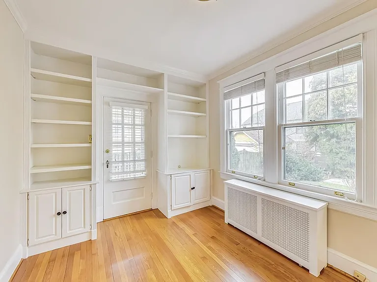 4509 Highland Ave — Photo 5