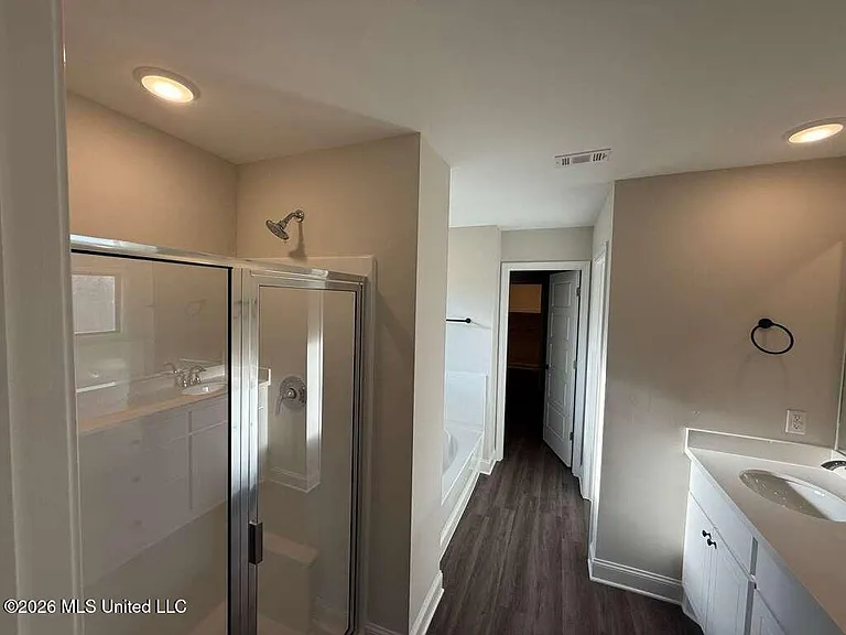 571 Patrick Farms Dr — Photo 20