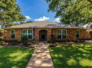 1716 Ashbury Ct, Bedford, TX 76021