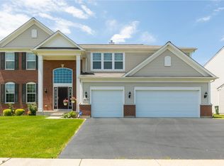 3519 Chancery Ln, Carpentersville, IL 60110