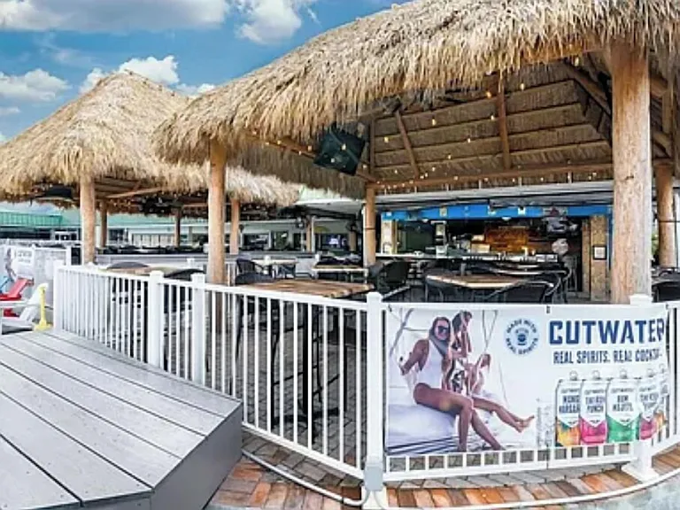 Tiki Bar