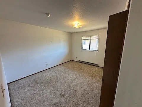 209 S Yellowstone Ave #B — Photo 5