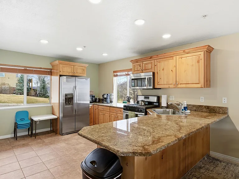 3555 N Fox Run #303 — Photo 19