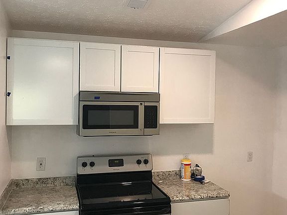 5th image of 556 Aspen Glen Dr APT 812