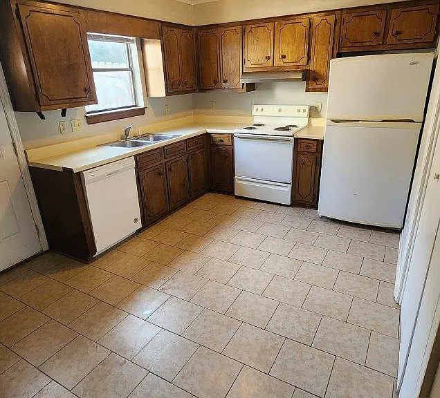 123 Bradleyville Rd — Photo 6