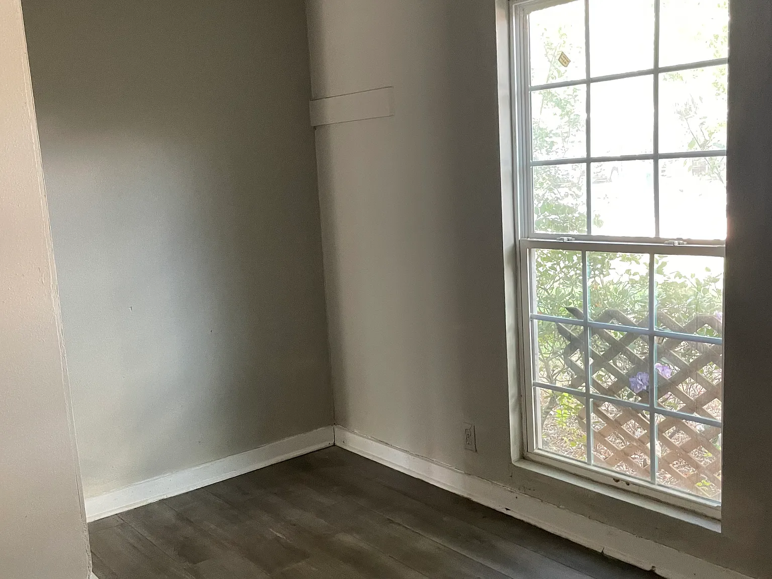 4 bed, 1600 sqft, $1,550 — Photo 3