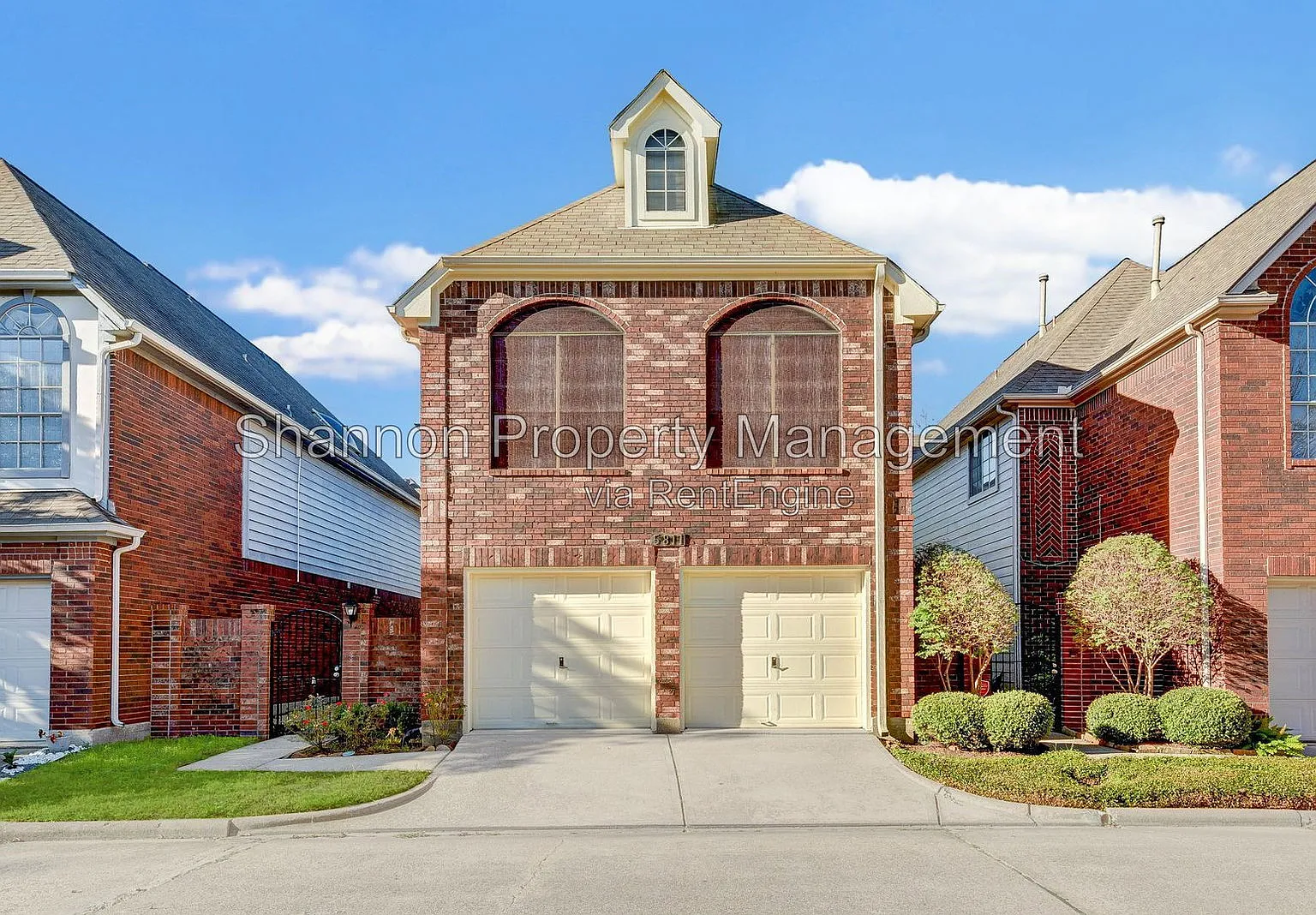3 bed, 2.5 bath, 2000 sqft, $1,895 — Photo 1