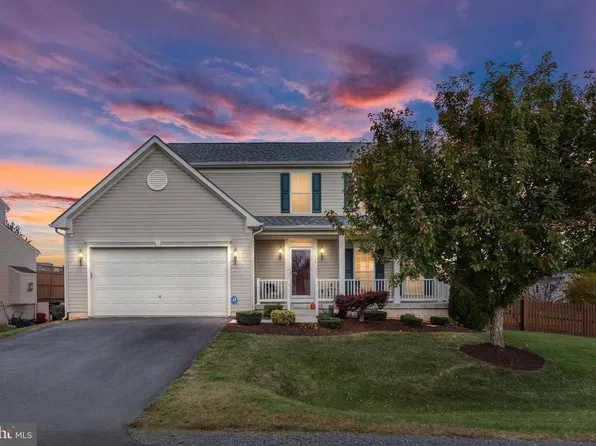 33 Farnsworth Ct, Gerrardstown, WV 25420