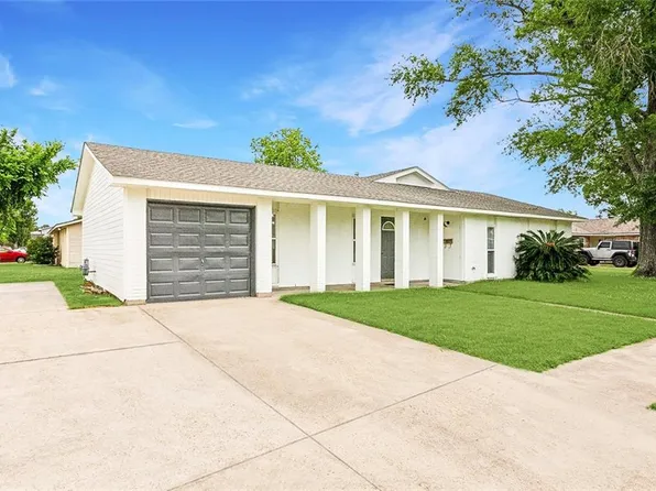 401 Corrine Ct, La Place, LA 70068