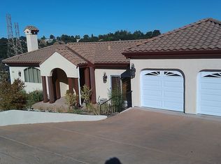 107 Oak Rd, Orinda, CA 94563