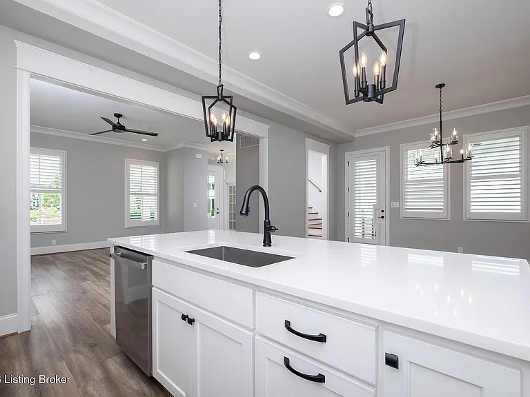 6024 Passionflower Dr — Photo 54