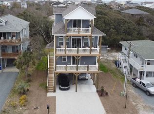 114 Atkinson Rd, Surf City, NC 28445