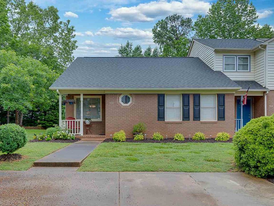 1st image of 306 Sunridge Dr