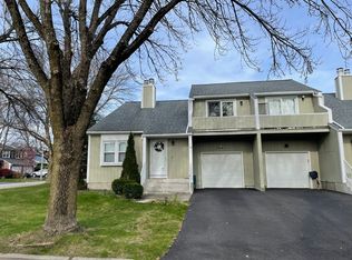 54 Arbor Dr, Providence, RI 02908