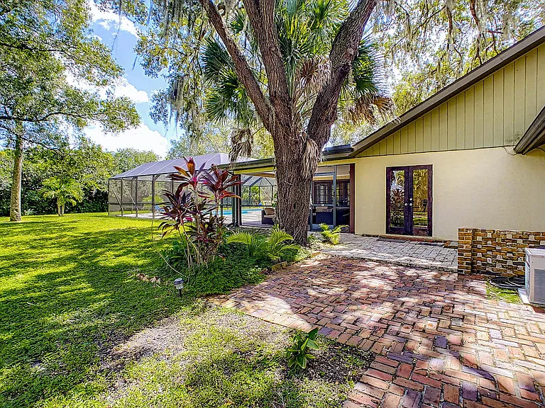 4932 Hidden Oaks Trl — Photo 19