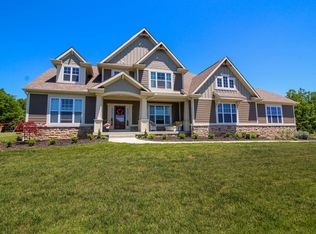 345 Larkspur Dr, Galloway, OH