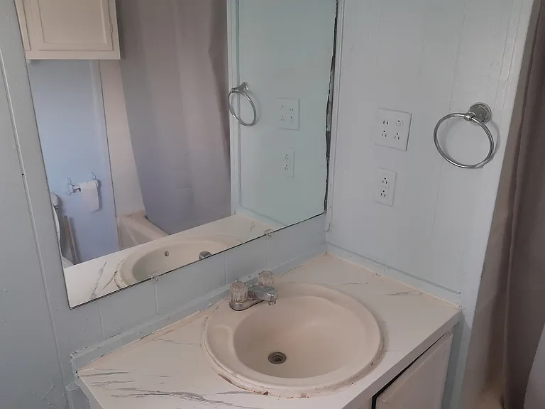 7335 Grand Prairie Hwy #3 — Photo 24